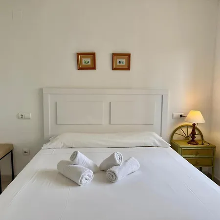 Apolo16 Апартаменти *